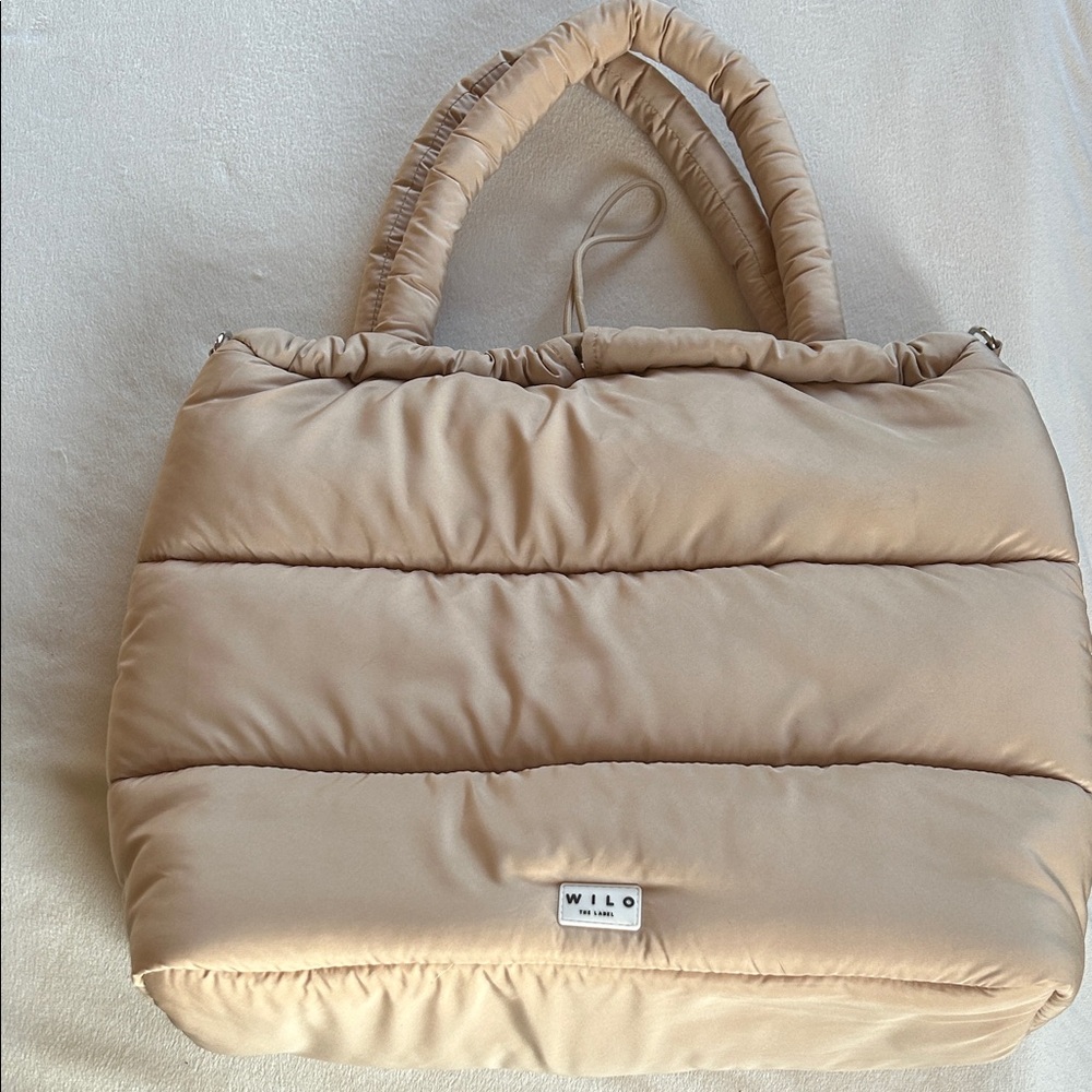 Wilo the Label Puff Quilted Tote Bag in Beige